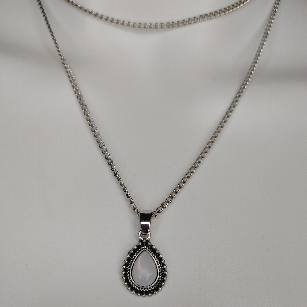 Waterdrop Shaped Opal Pendant Double Layer Necklace - Picture 4 of 6
